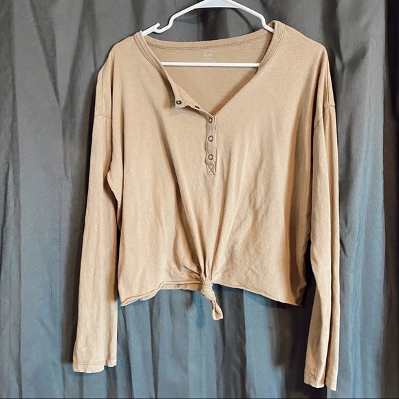 aerie Tops - Aerie cropped button up long sleeve